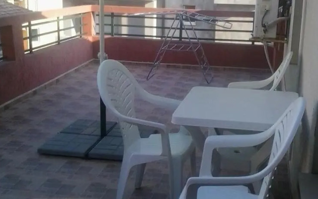 Summer SZ Guest House