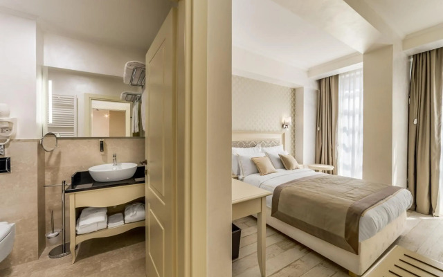 Old Town Boutique Hotel