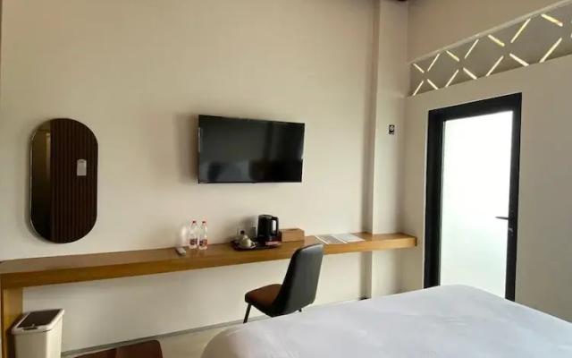 Abe Hotel & Convention