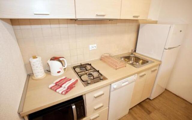 Hostgost at Čupino Sokače