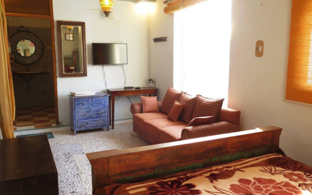 Yogi Guest House