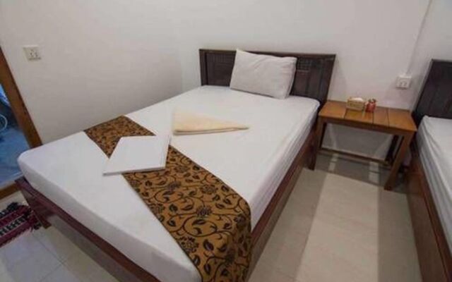 F&B Siem Reap Hostel