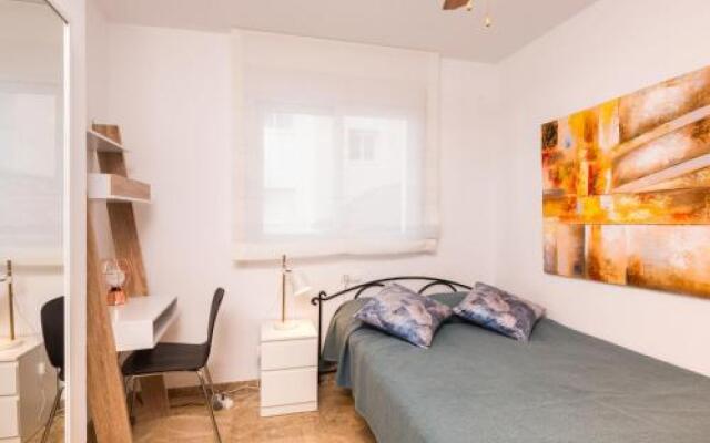 Apartment Apt