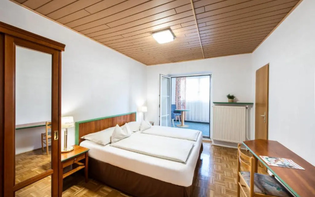 Altneudörflerhof Hotel Garni