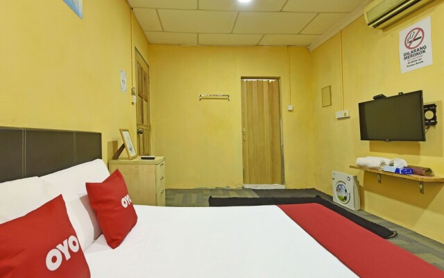 Wakaf Bharu Inn by OYO Rooms