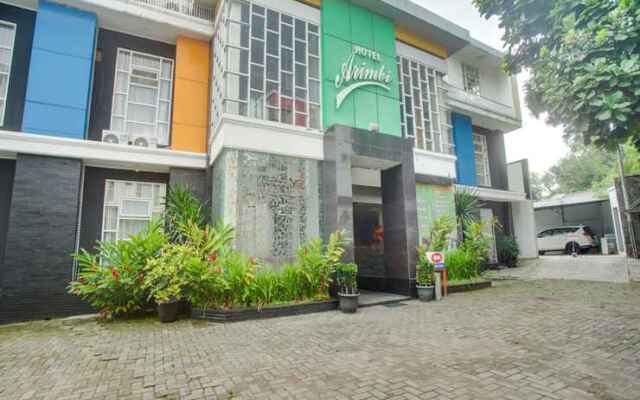 Capital O 3270 Hotel Arimbi Baru Dewi Sartika