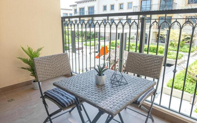 Elegant 1 Bedroom in Madinat Badr