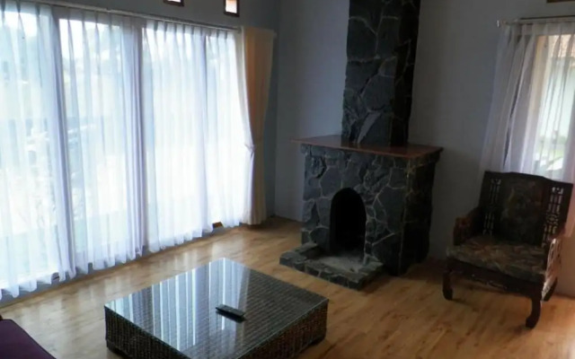 Villa Mandalawangi by ZUZU