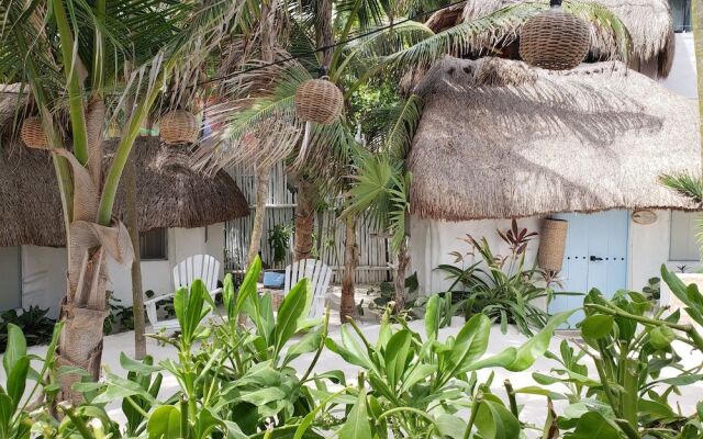 Playa Mambo Eco Cabañas