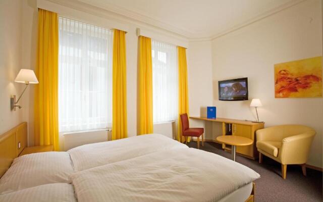 Central City Hotel Rochat