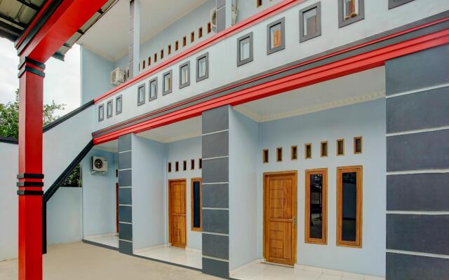 OYO Life 3982 Azka Homestay Syariah