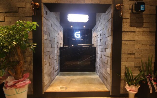 Gray Hotel