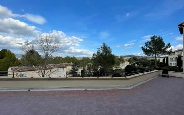 Studio sur le Domaine du Golf de Pont Royal