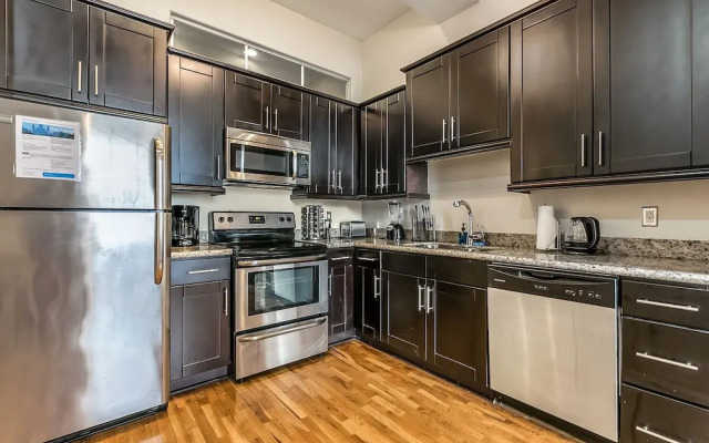 Cozy Condos near French Quarter