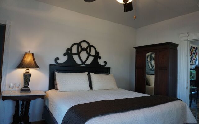 1895 Washington Hotel