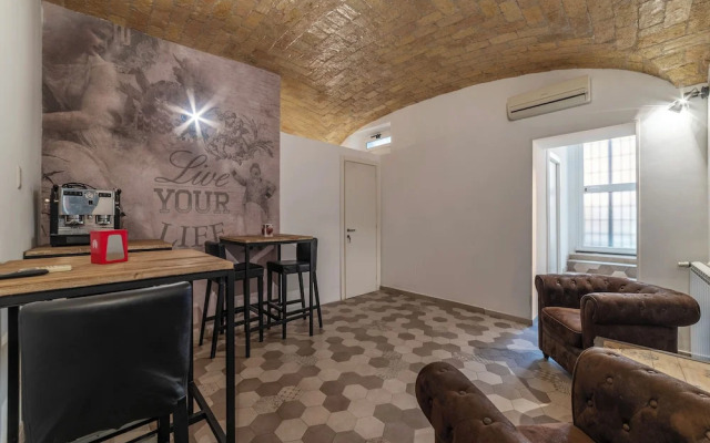 Major 93 Guesthouse