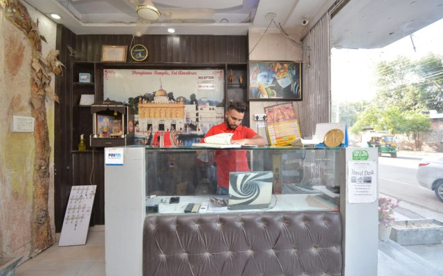 Oyo 30695 Hotel Vinayak Inn