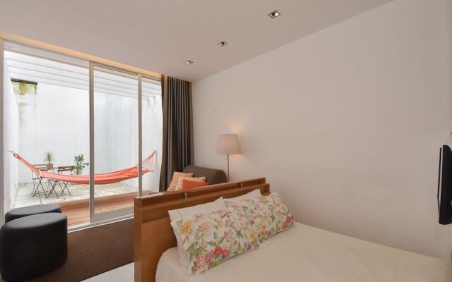 Oporto Bernardes Studios - São Lázaro