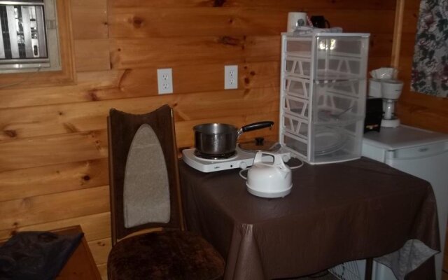 Kincardine Guest Cottage Motel