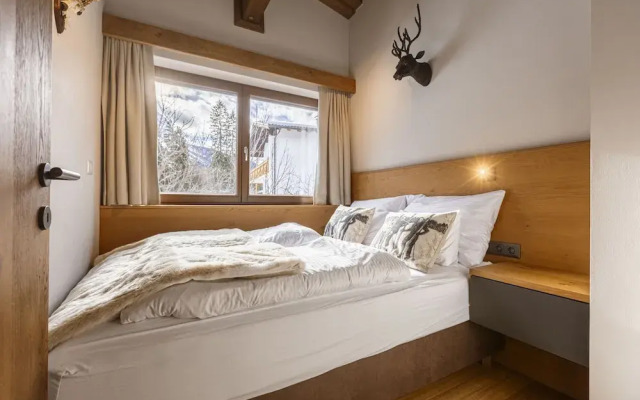 Inviting Chalet With Pool in Tyrol