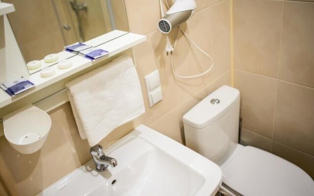 Globus Hotel