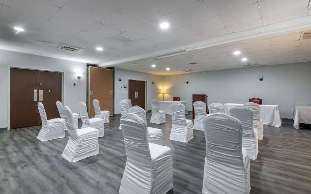 Suburban Studios Rock Hill Northeast I-77