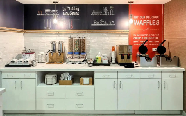 Hampton Inn & Suites Parsippany/North