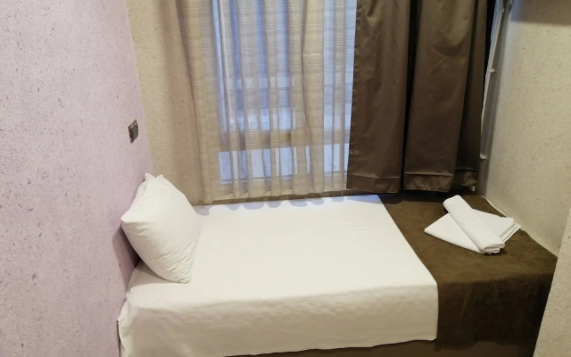 Okur Otel