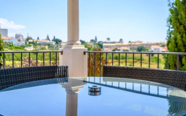 #092 Exclusive Retreat - Unique Holidays