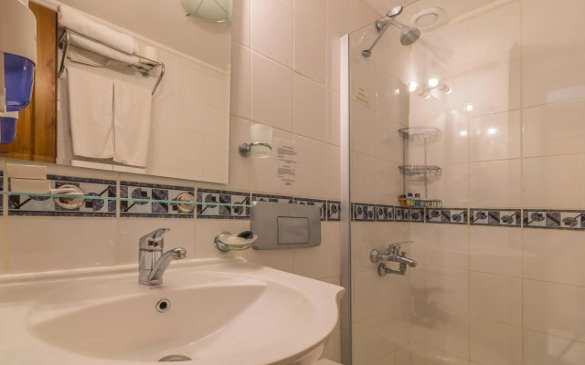 Kalkan Oasis Hotel - Adults Only