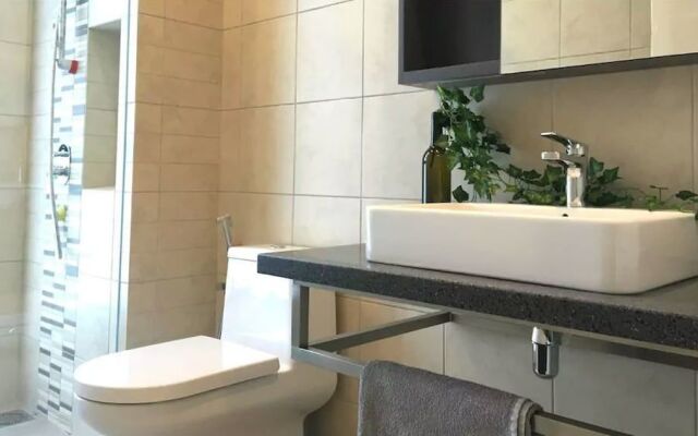 The Robertsons by Urban Suites