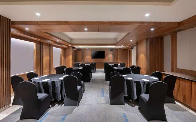 Radisson Blu Towers Kaushambi Delhi NCR