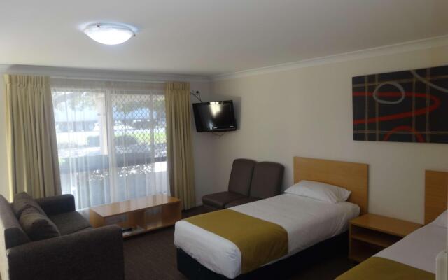 Best Western Tuscany On Tor Motor Inn