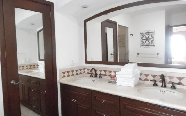 Sonoran Sky 2BR Upper 908-v by Casago