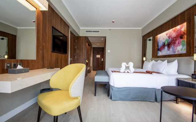 Mandarin Bay Resort & Spa