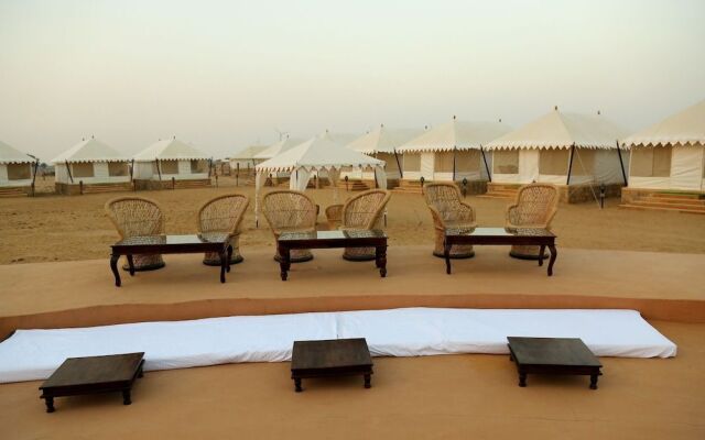 Exotic Luxury Camps