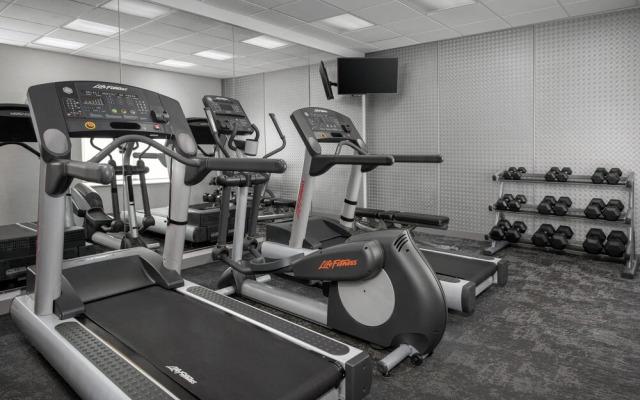 Fairfield Inn & Suites Roanoke North