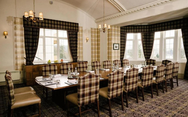 Macdonald Forest Hills Resort