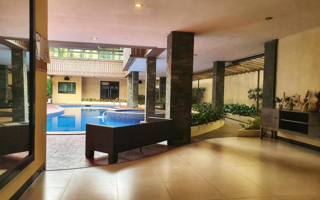 SweetSuites at Pine Crest #T3-239