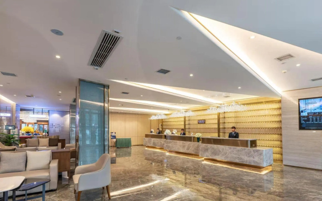 Starway Hotel (Xi'an North Railway Station)