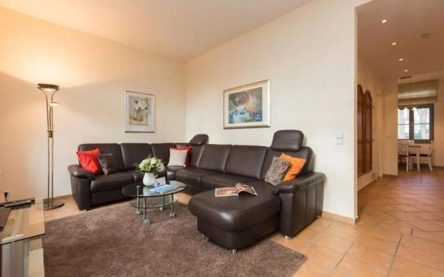 Villa San Marino, App 7