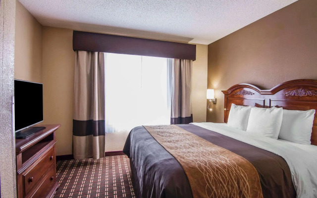 Quality Inn & Suites I-35 E / Walnut Hill
