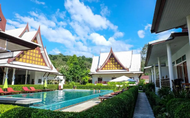 Bhu Tarn Koh Chang Resort and Spa