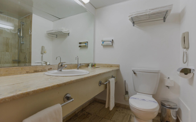 Dominican Fiesta Hotel