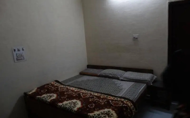 Tripti Hotel