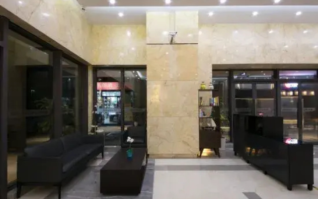 Chongqing Langqin Light Luxury Boutique Hotel