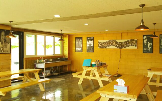 Paju One-frame Pension