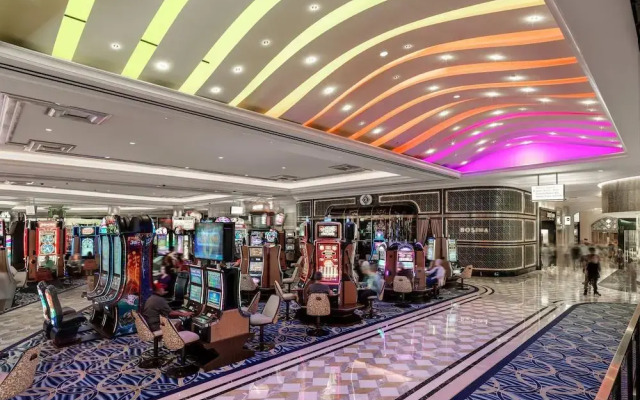 The Palazzo Prestige Club Lounge