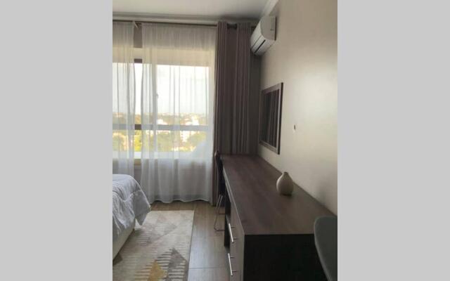 Grany Apartment - Palm Village