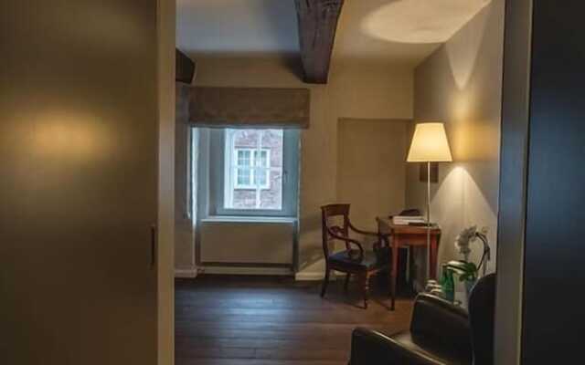 Hotel Anno 1216